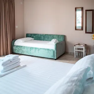 E Bardhe Butique Hotel Sarande